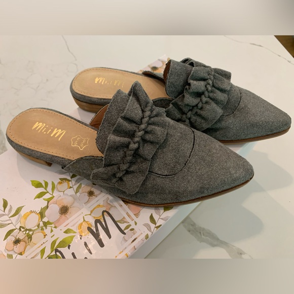 Mi.iM Shoes - New Womens Mi.iM mule shoes size 7